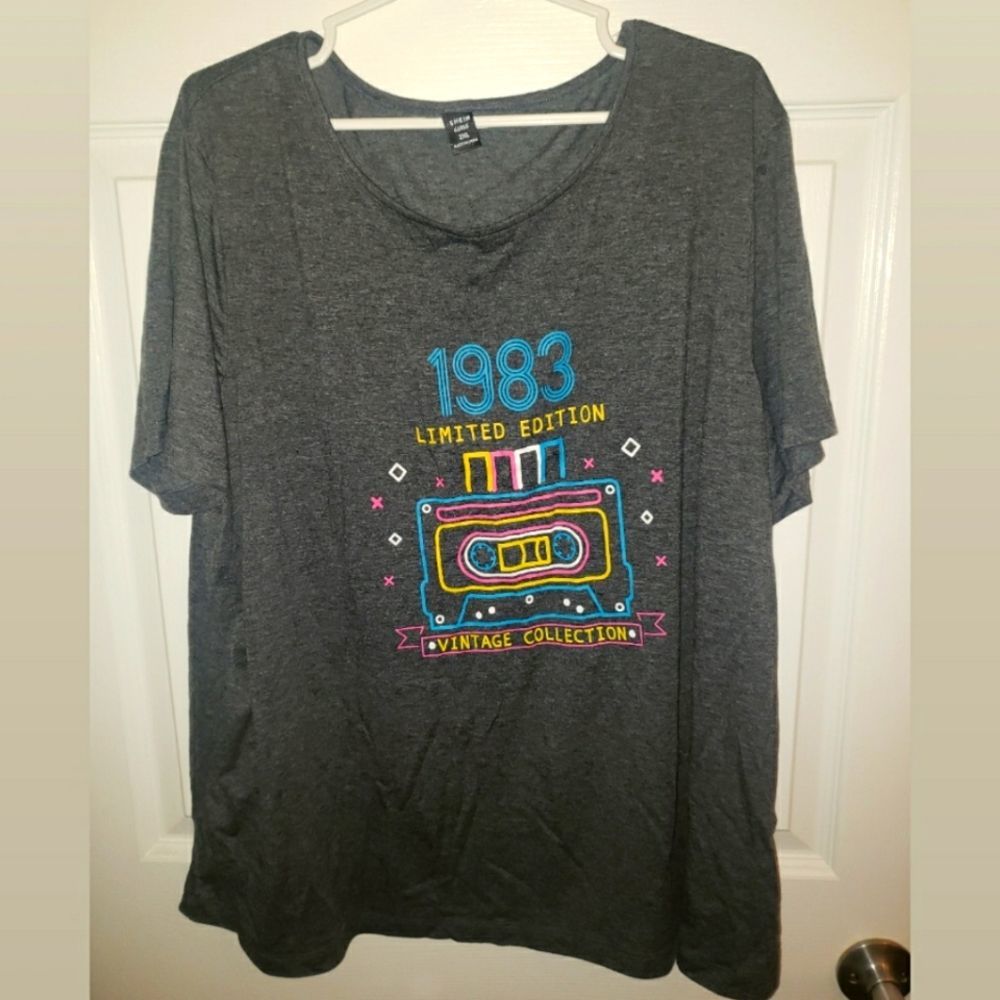 2/20 vintage style shirt 2xl shein plus